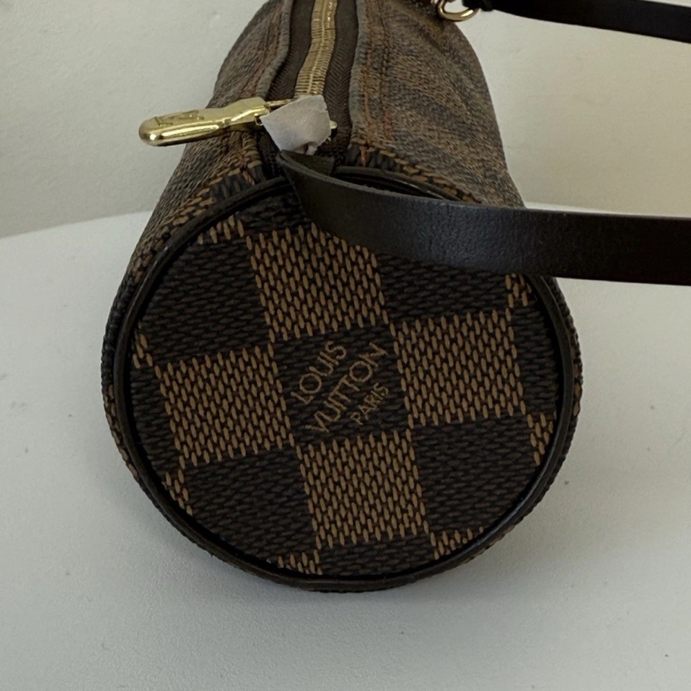 Louis Voitton Mini Papillon Monogram Bag - Picture 5 of 8